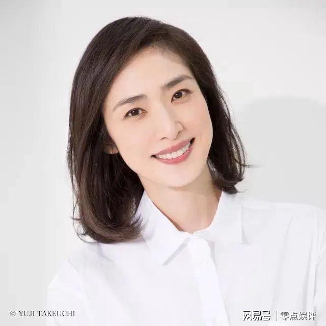 亚星游戏官网入口日本100个熟优排名最受欢迎的排名前十美女明星写真壁纸图片(图18)